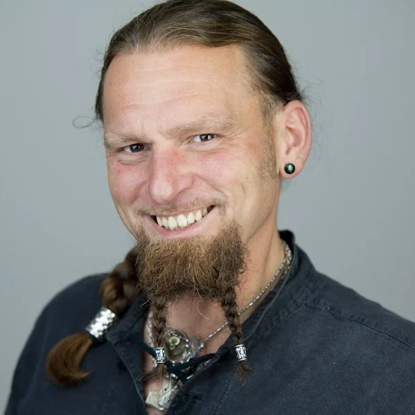 Porträt von Dirk Dressler-Sziegoleit
